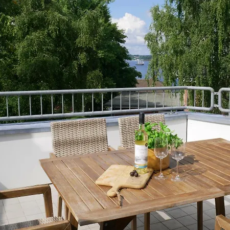 Ferienwohnung Bella Vista 아파트